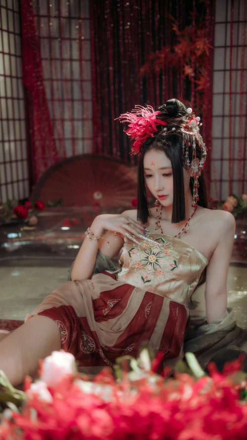 年輕的肉體總讓人癡迷