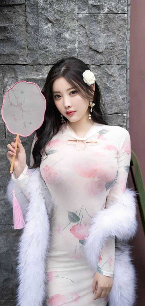 年輕的肉體總讓人癡迷