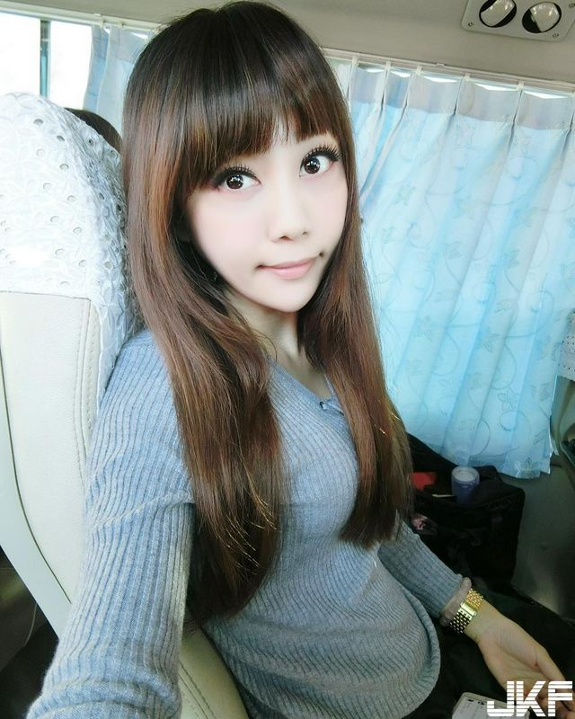 無雙樂團可愛女孩溫盈鈞!黑長直加上動人大眼!
