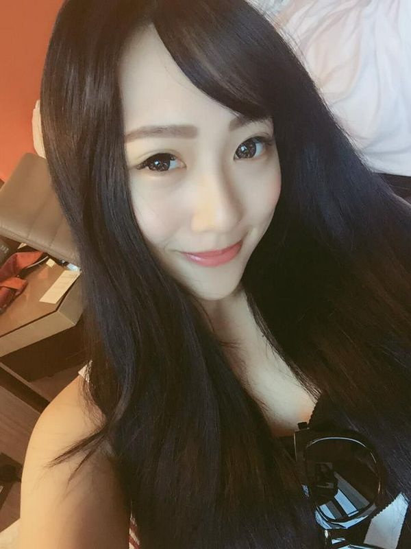 璇璇兒Syuan清新電眸美少女