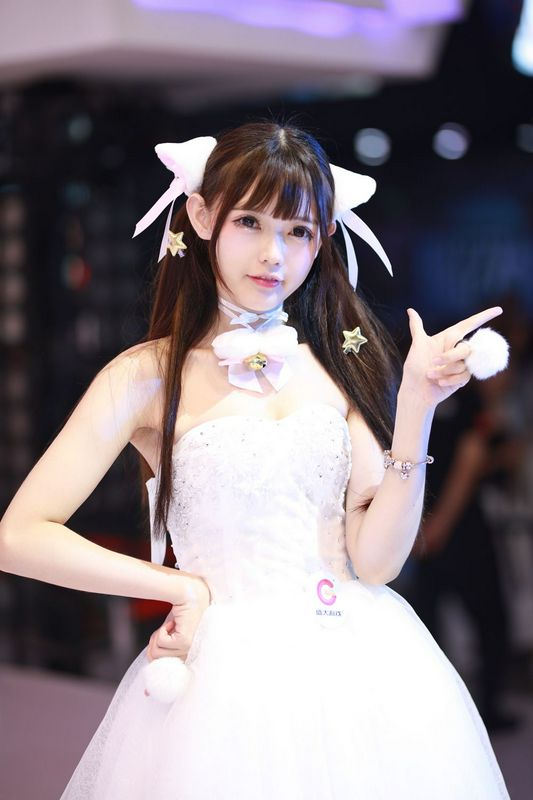 于海潤C(jī)hinaJoy2017盛大游戲showgirl