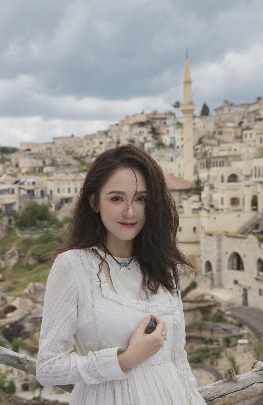 陳喬恩旅拍唯美氣質寫真