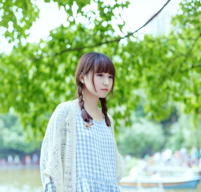 嬌巧甜美可愛少女戶外陽光秀雅嬌嫩唯美性感寫真