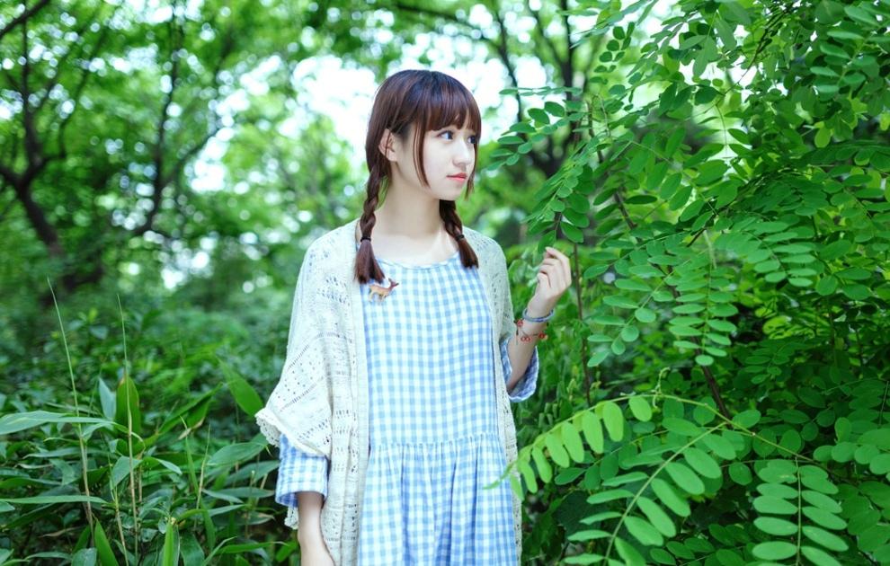 嬌巧甜美可愛少女戶外陽光秀雅嬌嫩唯美性感寫真