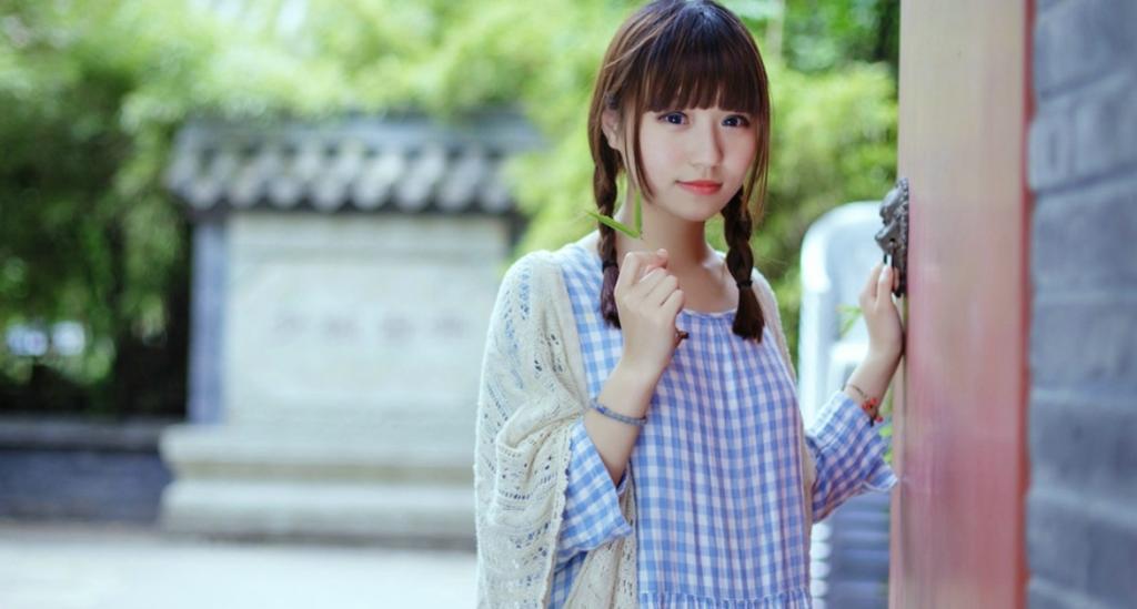 嬌巧甜美可愛少女戶外陽光秀雅嬌嫩唯美性感寫真