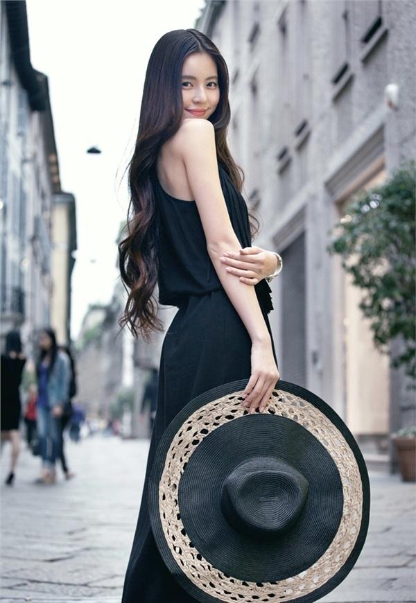 溫心溫婉笑顏重現夢露風華寫真