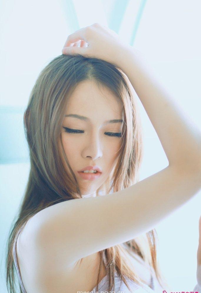 藍色天臺寫真