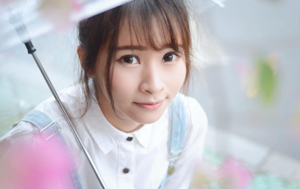 初夏雨后的清新時(shí)光寫(xiě)真