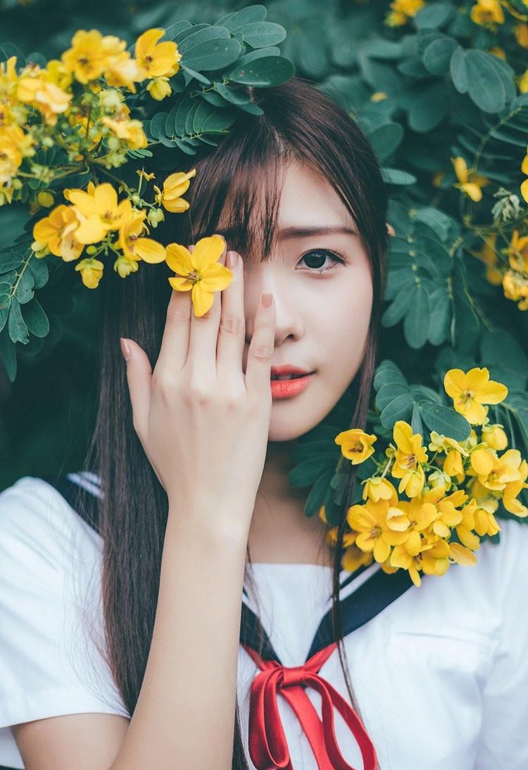 嬌艷驚人校園美女