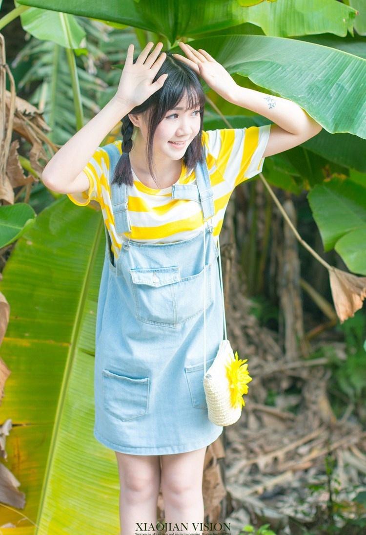 清純天然美女戶外一日游隨拍寫真圖片