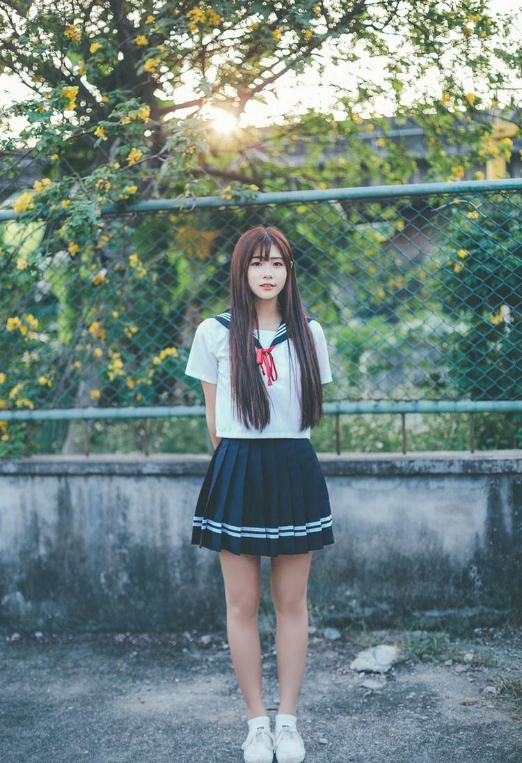 嬌艷驚人校園美女