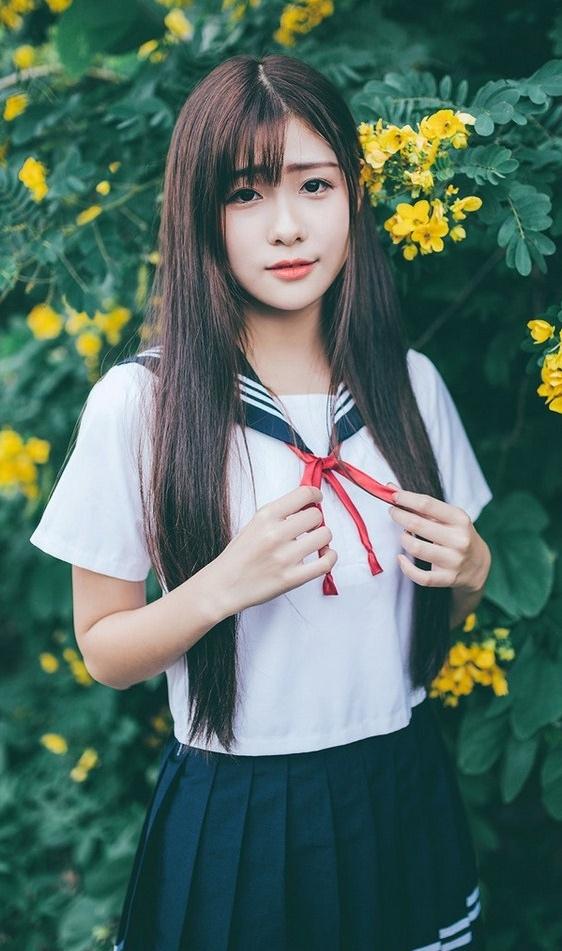 嬌艷驚人校園美女