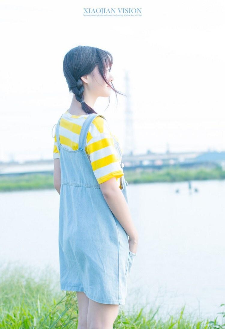 清純天然美女戶外一日游隨拍寫真圖片