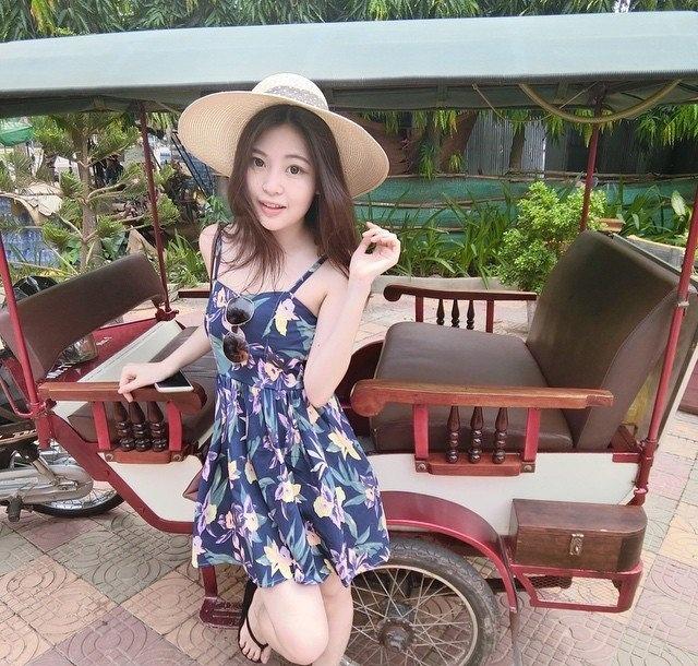 養(yǎng)眼的美眉Iris Yen精選美照寫真圖片