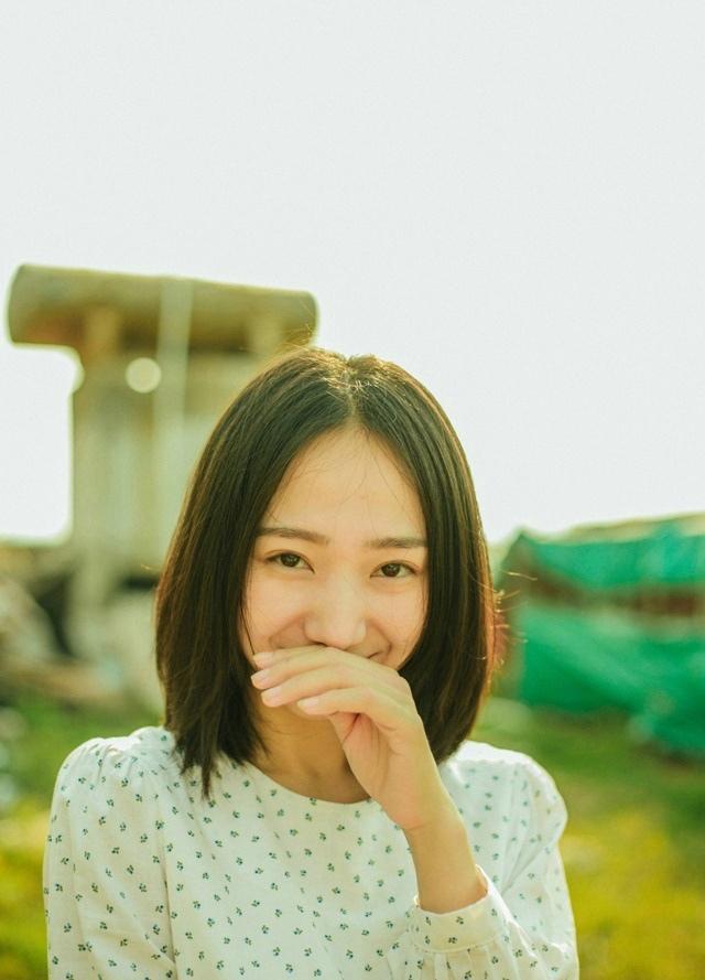 文藝小清新妹子夏天治愈系時尚寫真