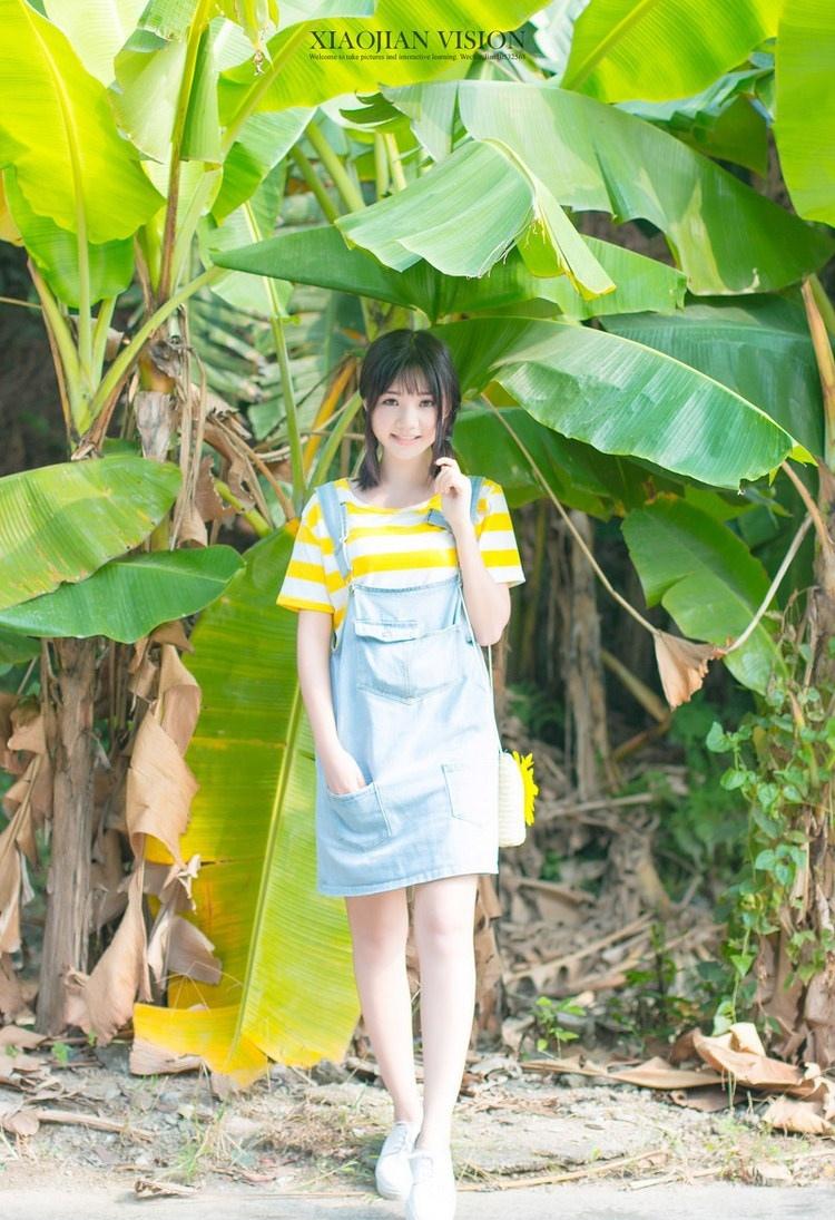 清純天然美女戶外一日游隨拍寫真圖片