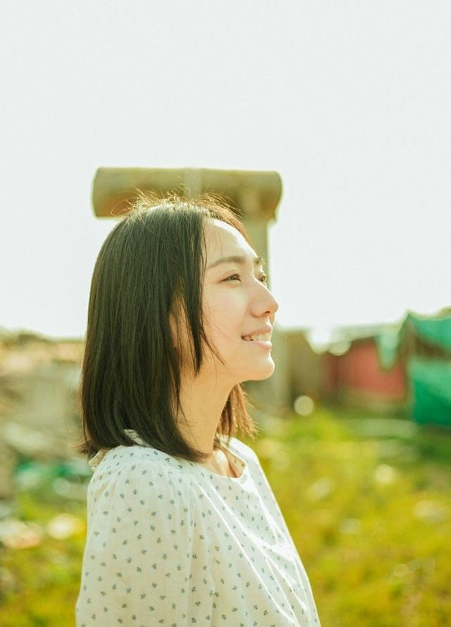 文藝小清新妹子夏天治愈系時尚寫真