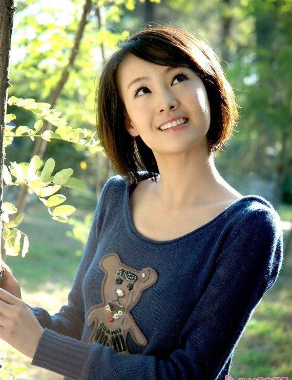 當紅玉女鄭爽時尚寫真