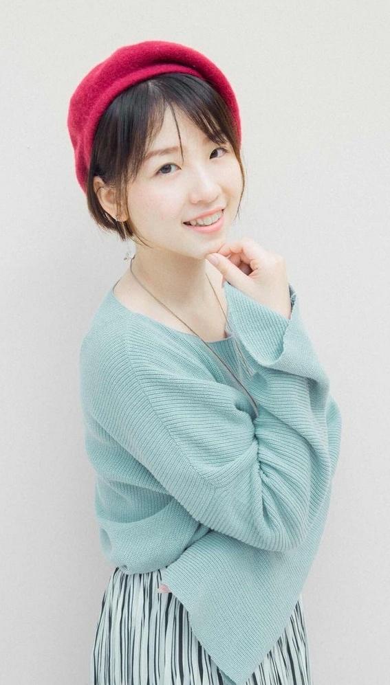 頭帶紅帽子人像攝影圖片