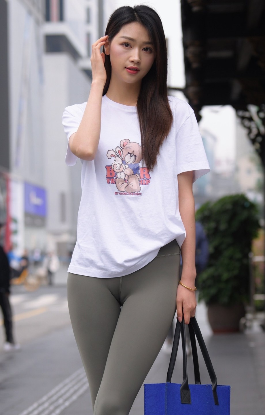 若隱若現駱駝趾