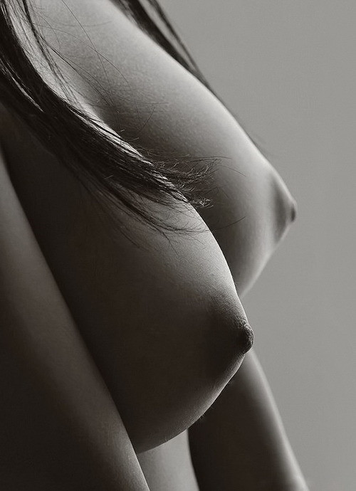 好乳知時節 這次還是奶子 又白又大
