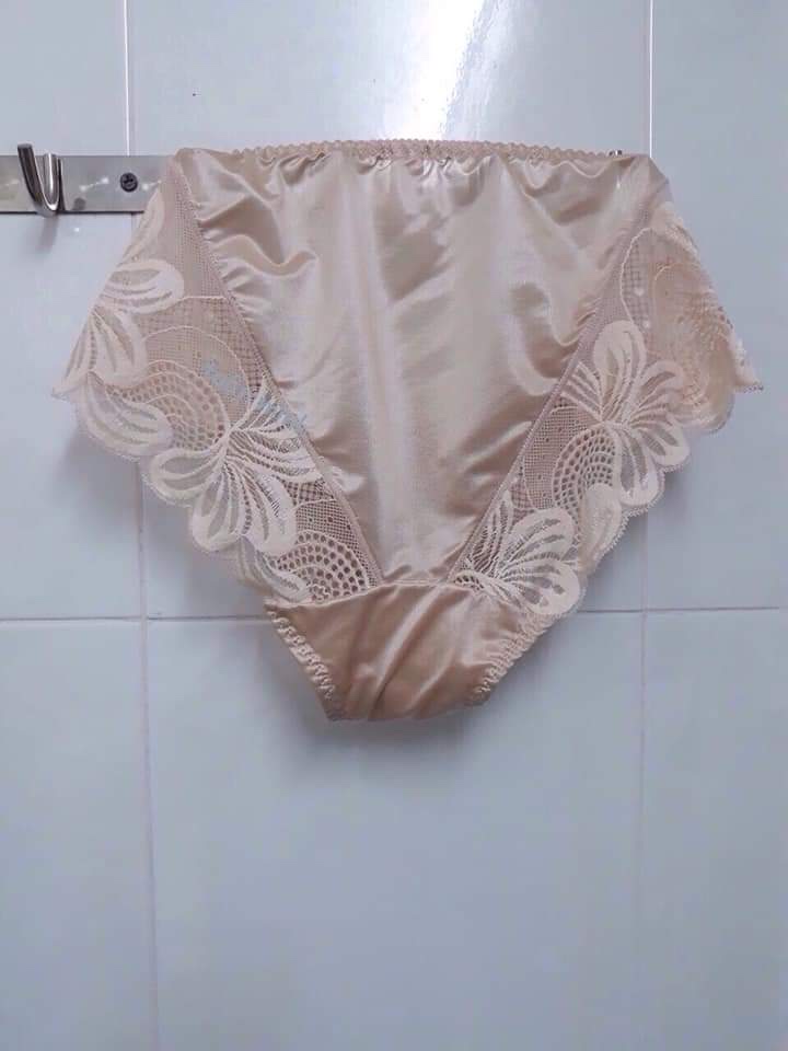 人生苦短，須及時操屄