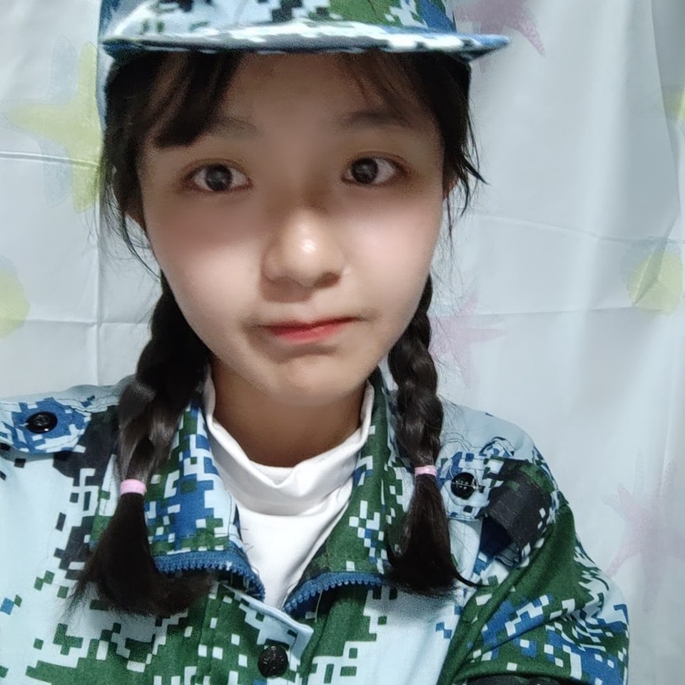 網絡上那些露臉的小姐姐們