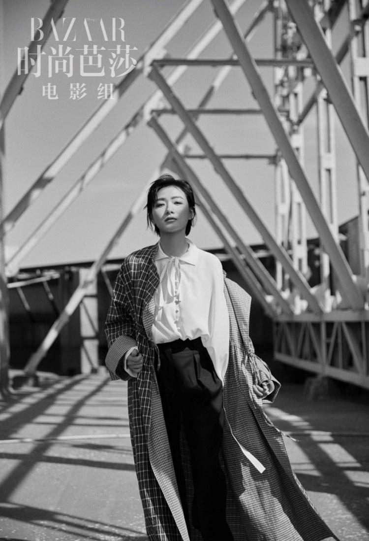 實(shí)力女演員萬(wàn)茜明艷紅唇干練西裝率性短發(fā)多面風(fēng)格圖片