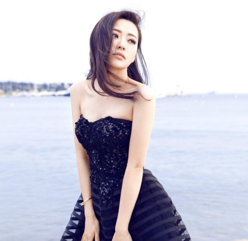 美女鄧紫棋百變氣質寫真大片