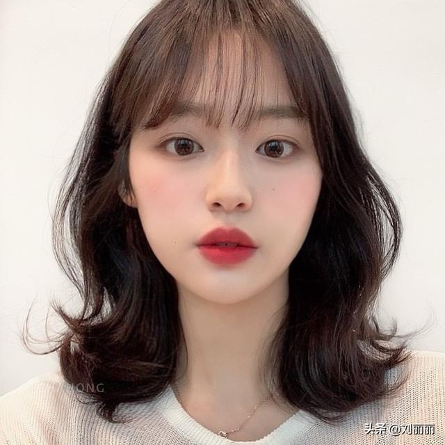 最美女士發(fā)型有哪些?推邊頭波波頭大波浪,效果全都很不錯(cuò)