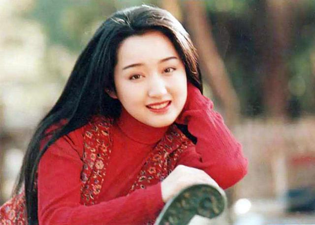 盤點90年代十大美女甜歌星 楊鈺瑩 李玲玉 朱曉琳 蔡紅虹 周冰倩