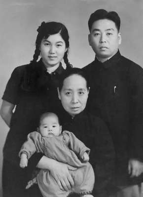 走出天堂的女人(新鳳霞：殘疾后曾重度自閉，重生后曾上春晚她死后女兒并不難過)