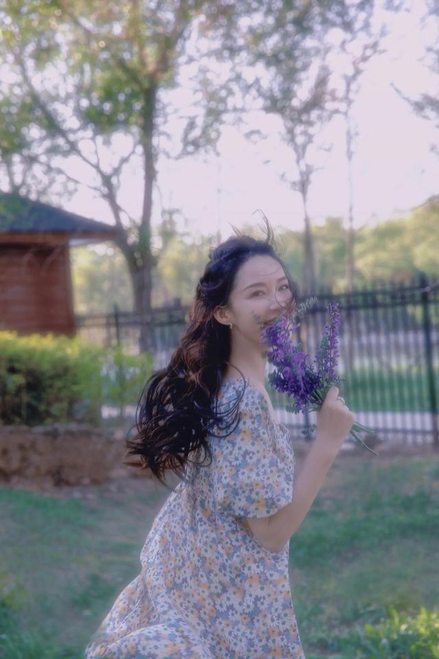 五位女星養眼美圖欣賞，個個美若天仙，你最喜歡誰呢？