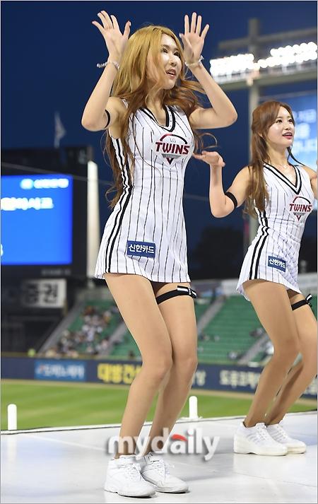 「MD PHOTO」性感啦啦隊女郎熱舞助陣韓國 職業棒球比賽