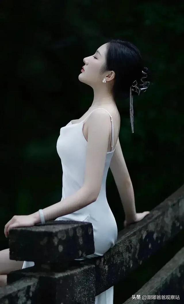 20名美女著白裙，真的不一般