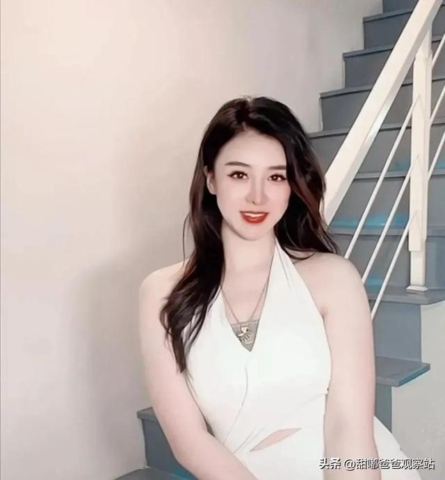 20名美女著白裙，真的不一般