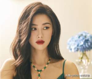 中國第一美女是誰(被譽為中國第一美女，與法拉利總裁談戀愛，朱珠到底靠什么？)