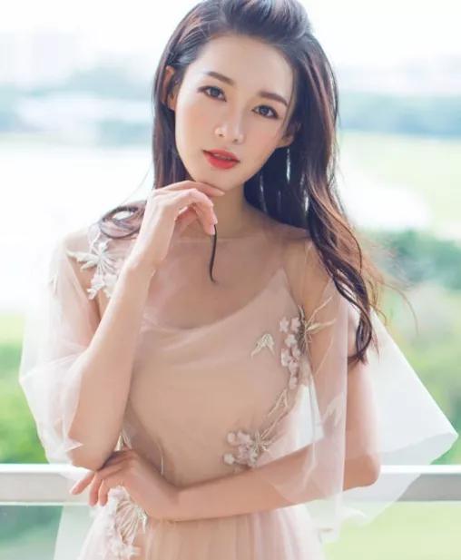 新鮮出爐的十大美女排名,第二名充滿異域風情,你認同嗎?