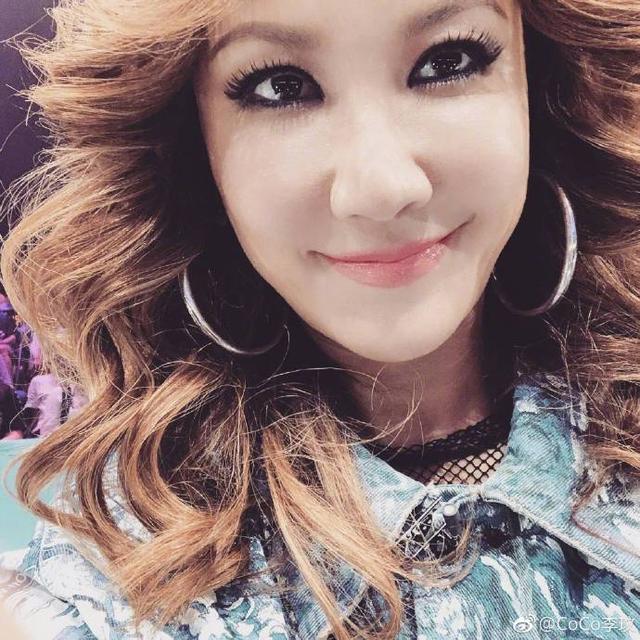 李玟：美麗笨女人
