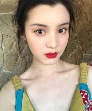電眼女生(看你的眼睛是哪種？杏眼普通，丹鳳眼高冷，桃花眼顏值高)