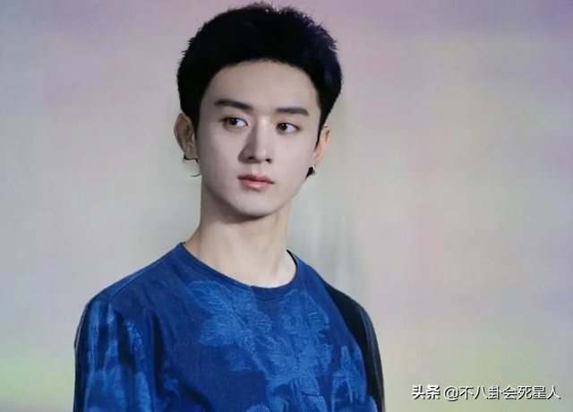 女星性轉男裝照:熱巴撞臉大眼仔,楊穎神似羅云熙,關曉彤變路人