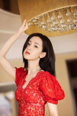 養眼美女(五位女星養眼美圖欣賞，個個美若天仙，你最喜歡誰呢？)