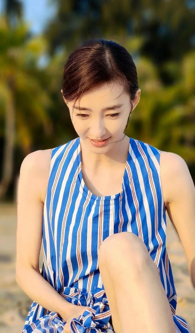 五位女星養眼美圖欣賞，個個美若天仙，你最喜歡誰呢？