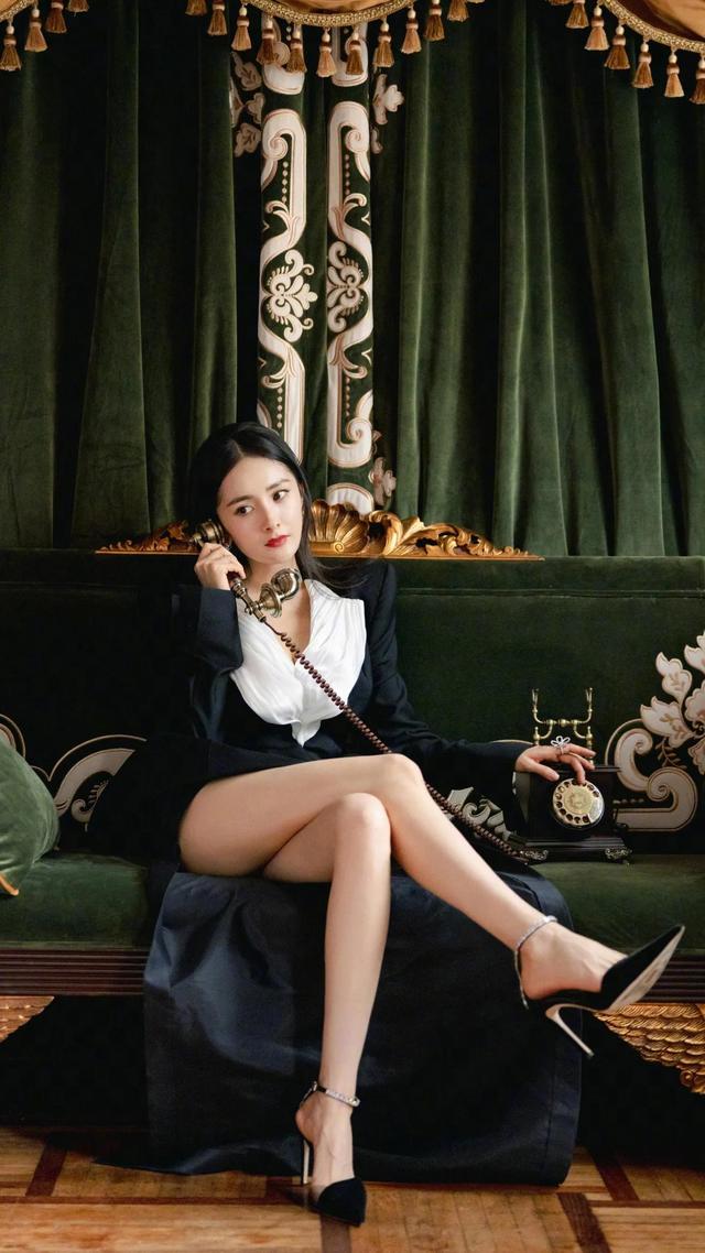 八位美女寫真，風姿綽約小天仙，驚鴻一瞥清流溪，有你喜歡的嗎？