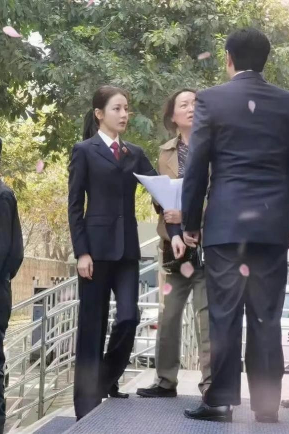 娛樂圈10大美女！個個顏值高氣質好，你更喜歡哪位呢