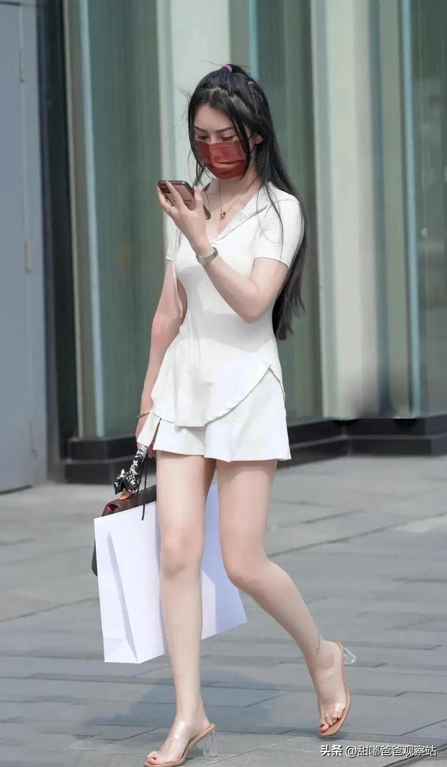 20名美女著白裙，真的不一般