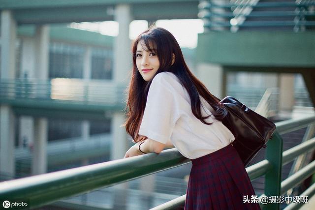 女人拍照十大禁忌，正確的擺姿勢，才能拍出好看的照片