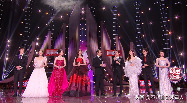 26位女星跨年斗艷：楊冪短裙裹貂，娜扎緊身亮片，個(gè)個(gè)出狠招