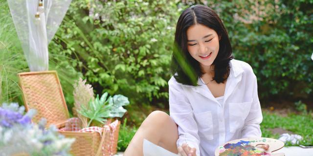 高清美女圖片，張張可當壁紙哦