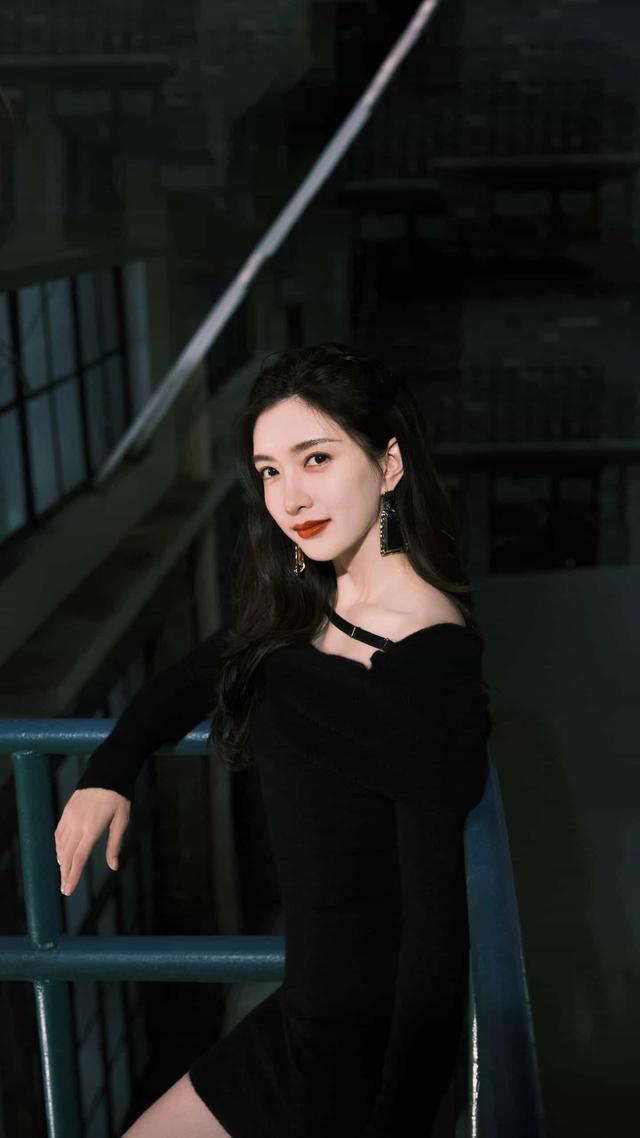 女人當家，房倒屋塌